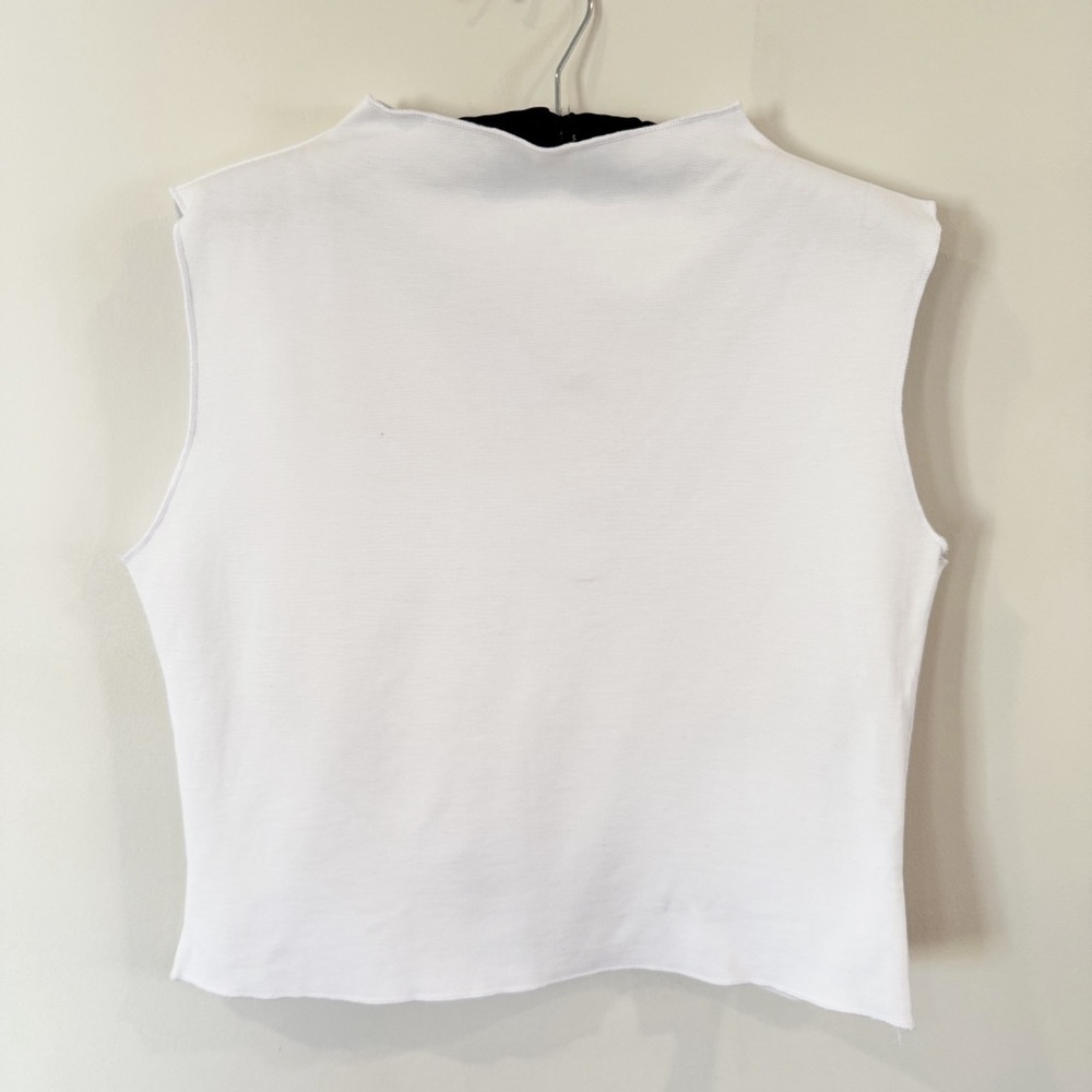 NWT Aqua Women’s mock neck Tank Top - Size L